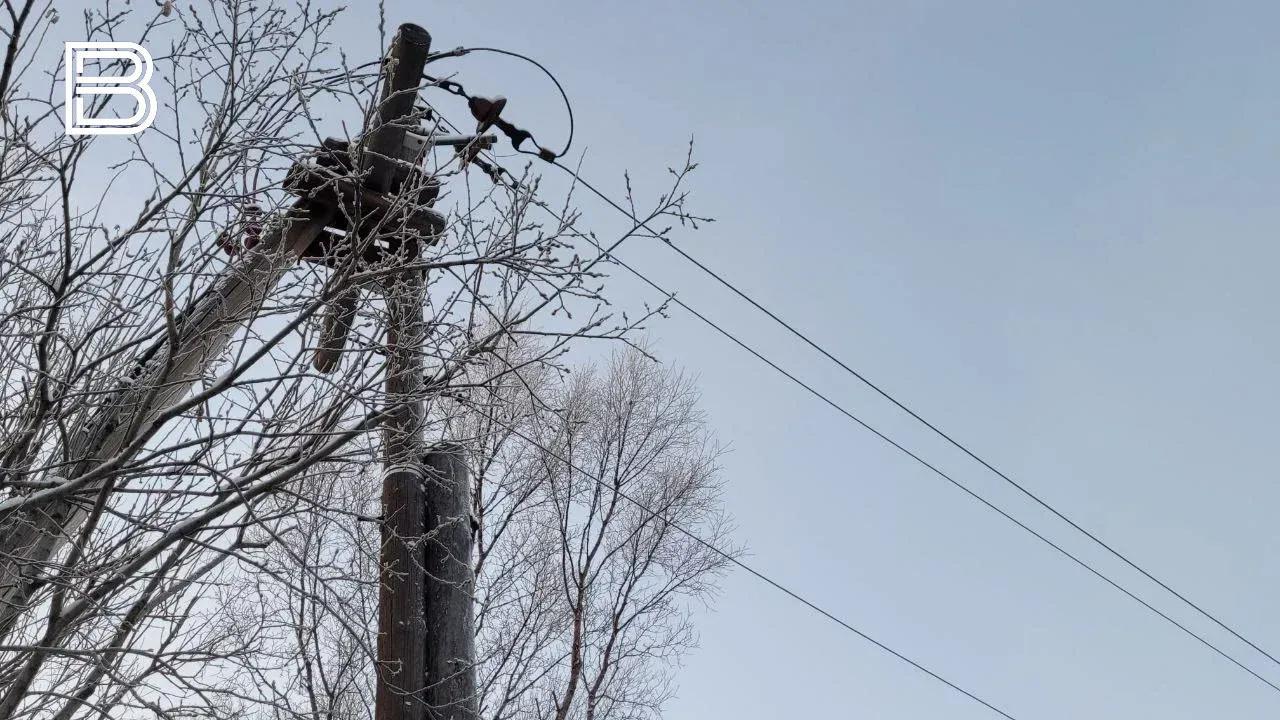 Энергетики завершили ремонт защитного троса на линии электропередачи в Мурманской области